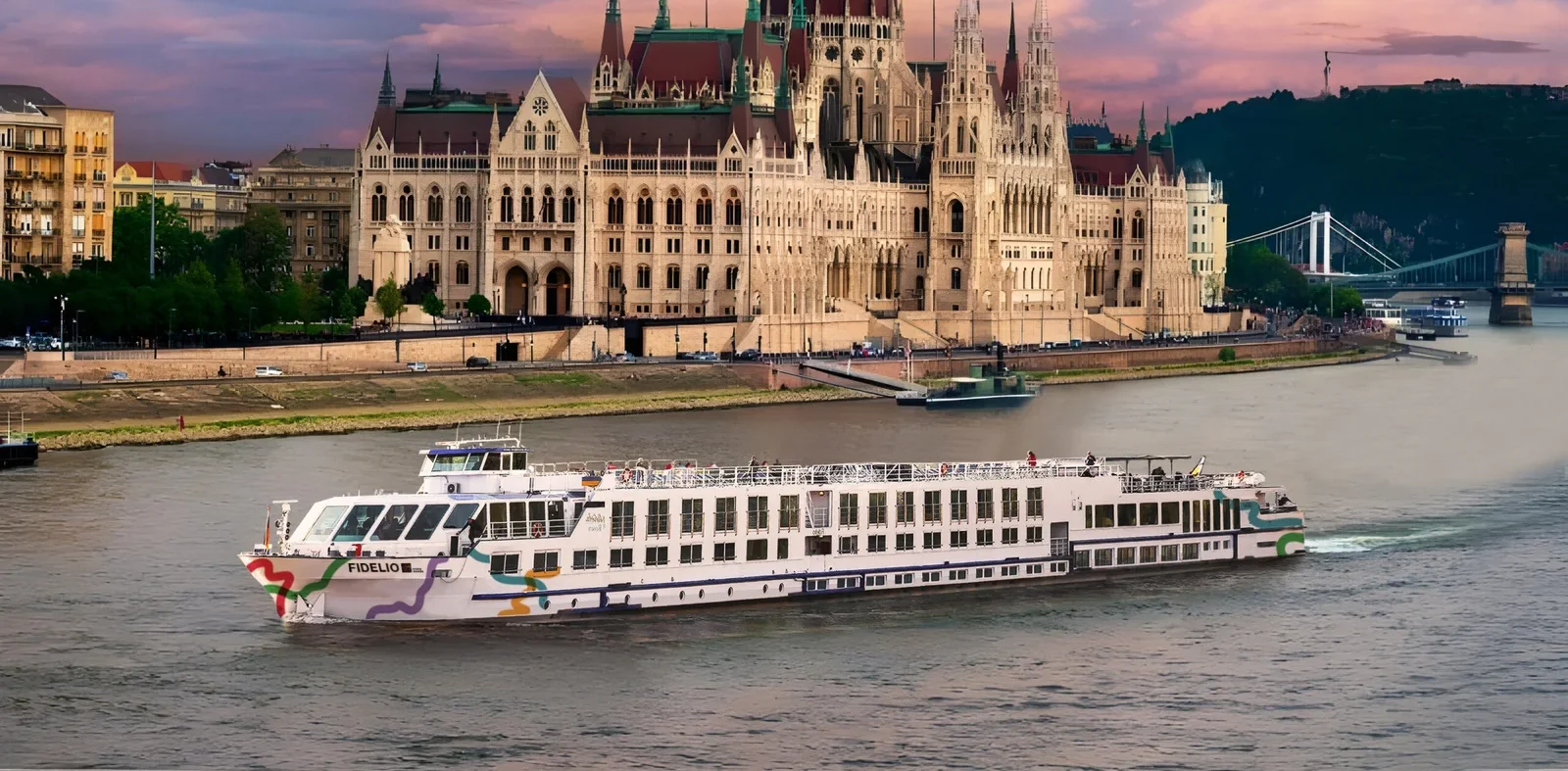 2023-Fidelio_Budapest-Parliament-1-scaled