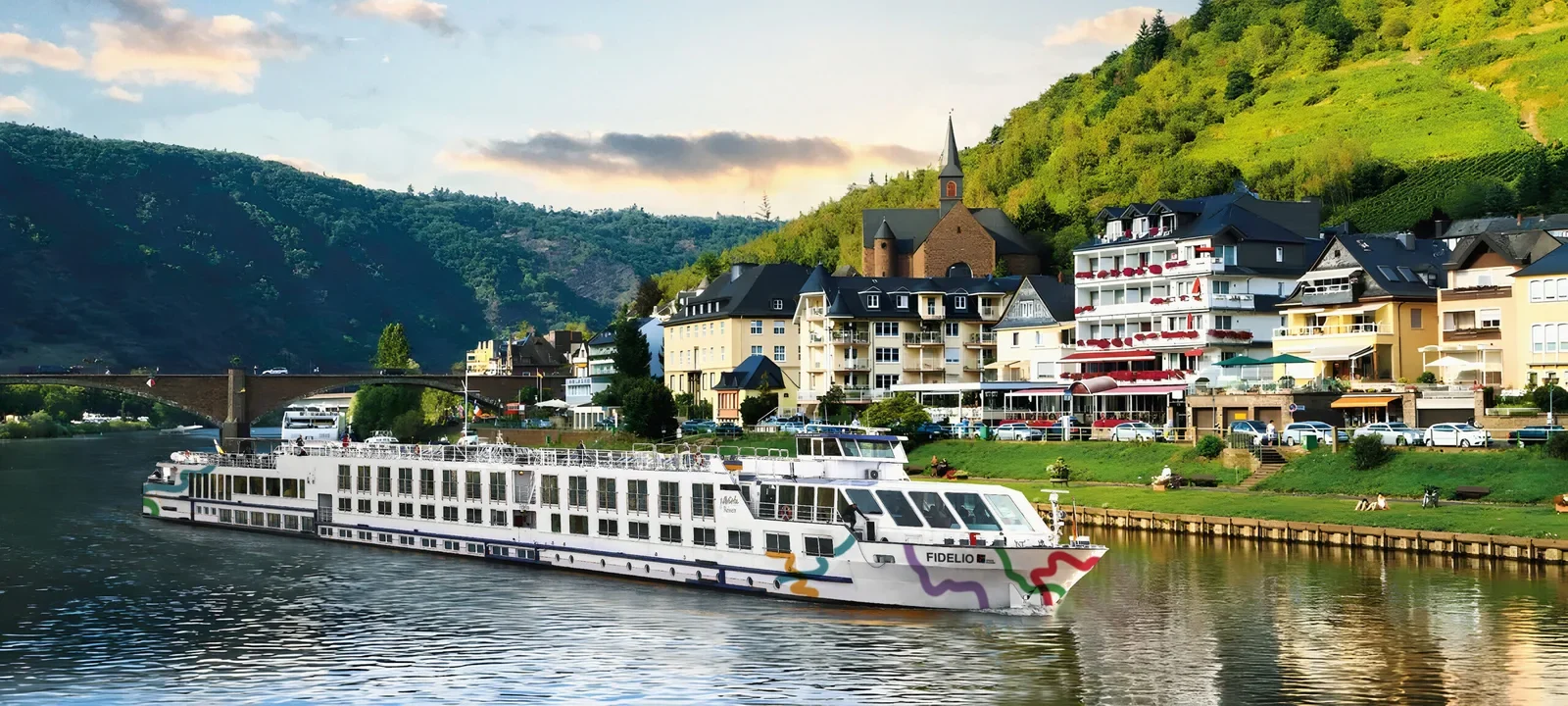 2023-Fidelio_village-scaled