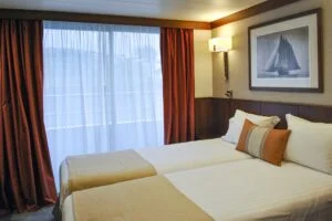 Douro-Cruiser-Cabin-Sup-300x200