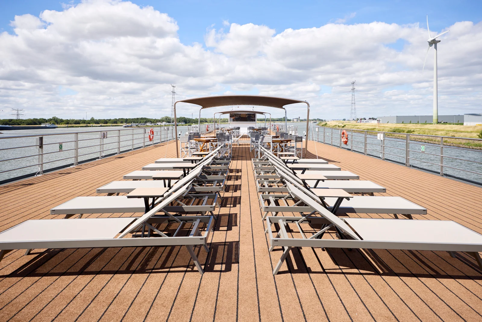 SCYLLA-SWISS-SPLENDOR0977-scaled