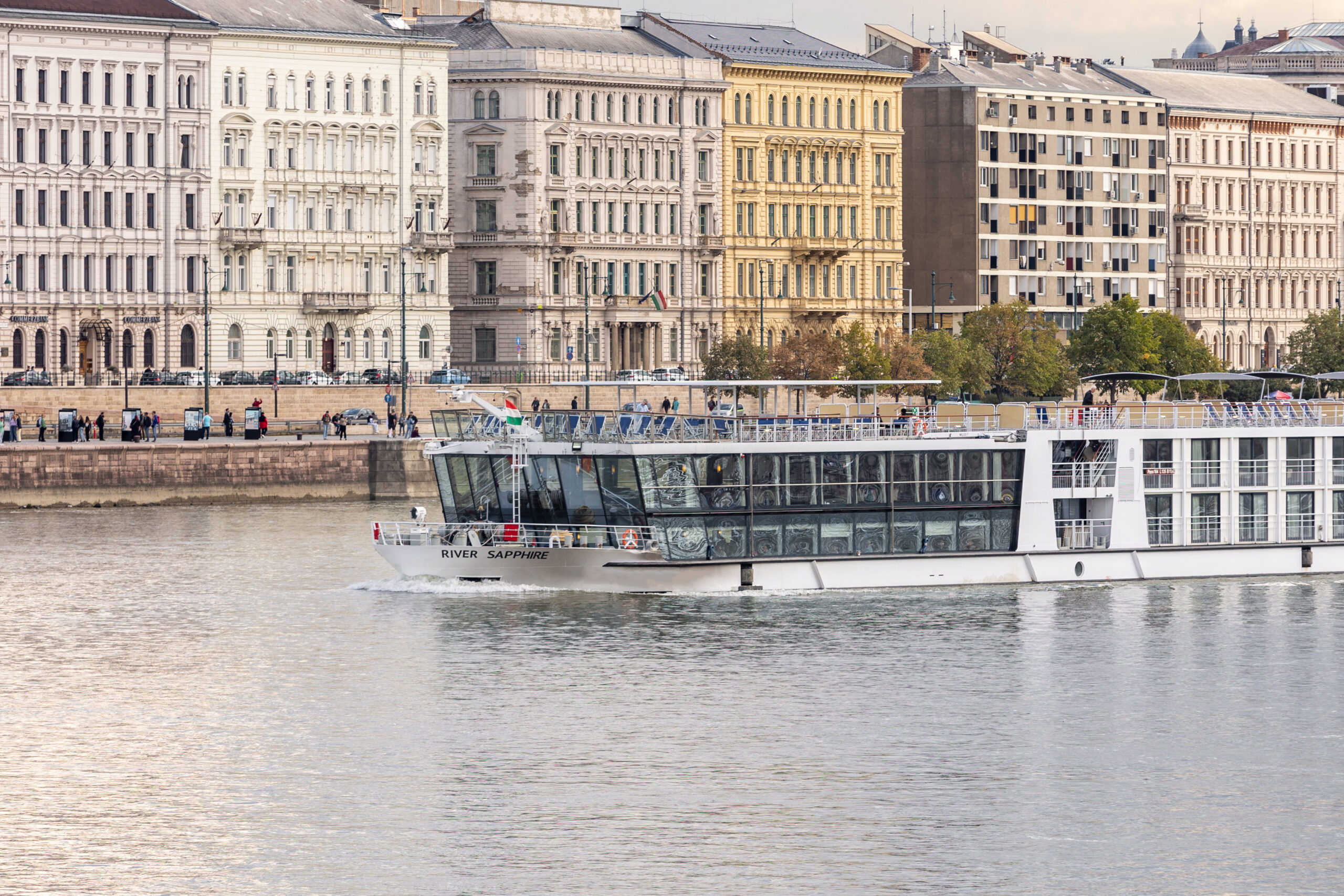 River Sapphire_Exterior (26)