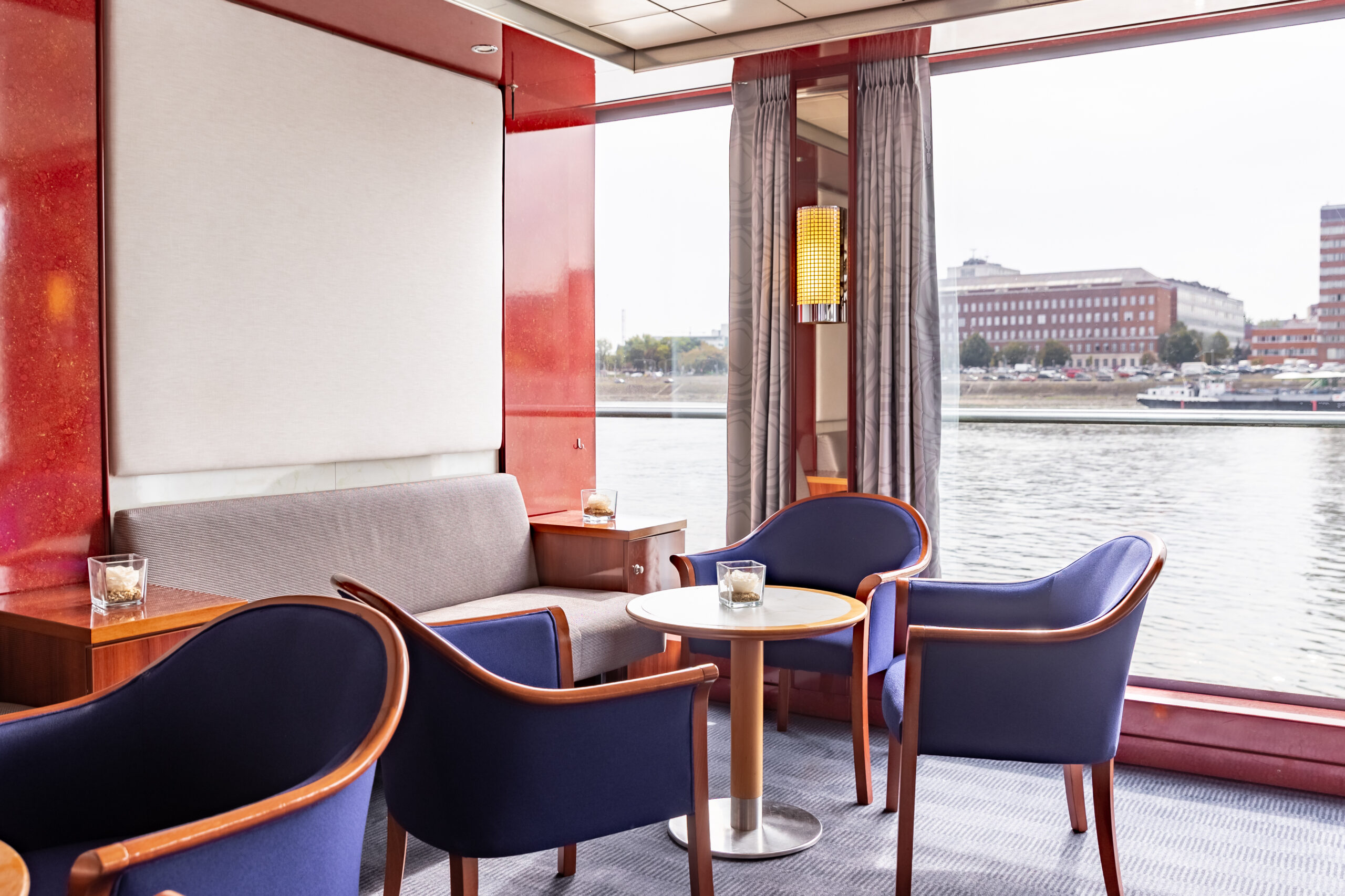 River Sapphire_Lounge (18)