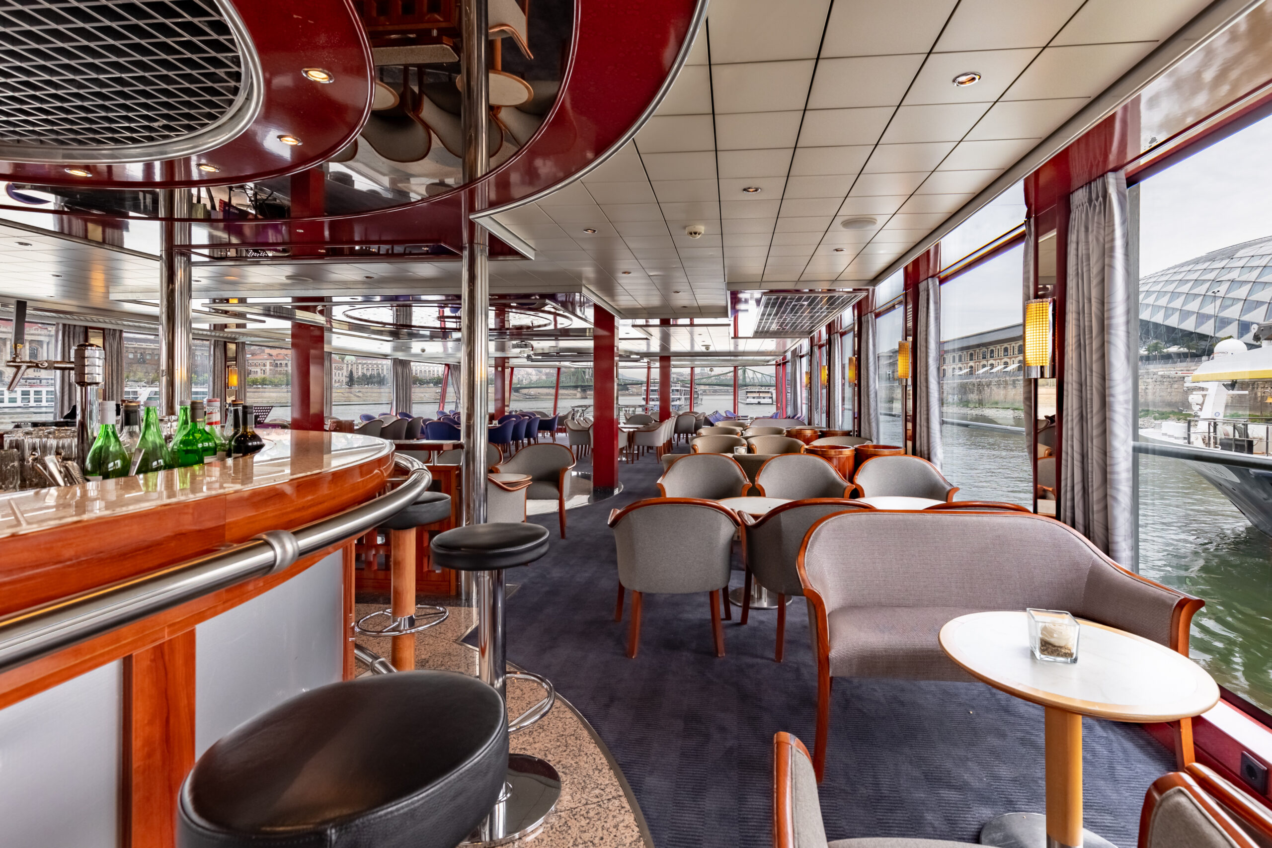 River Sapphire_Lounge (6)