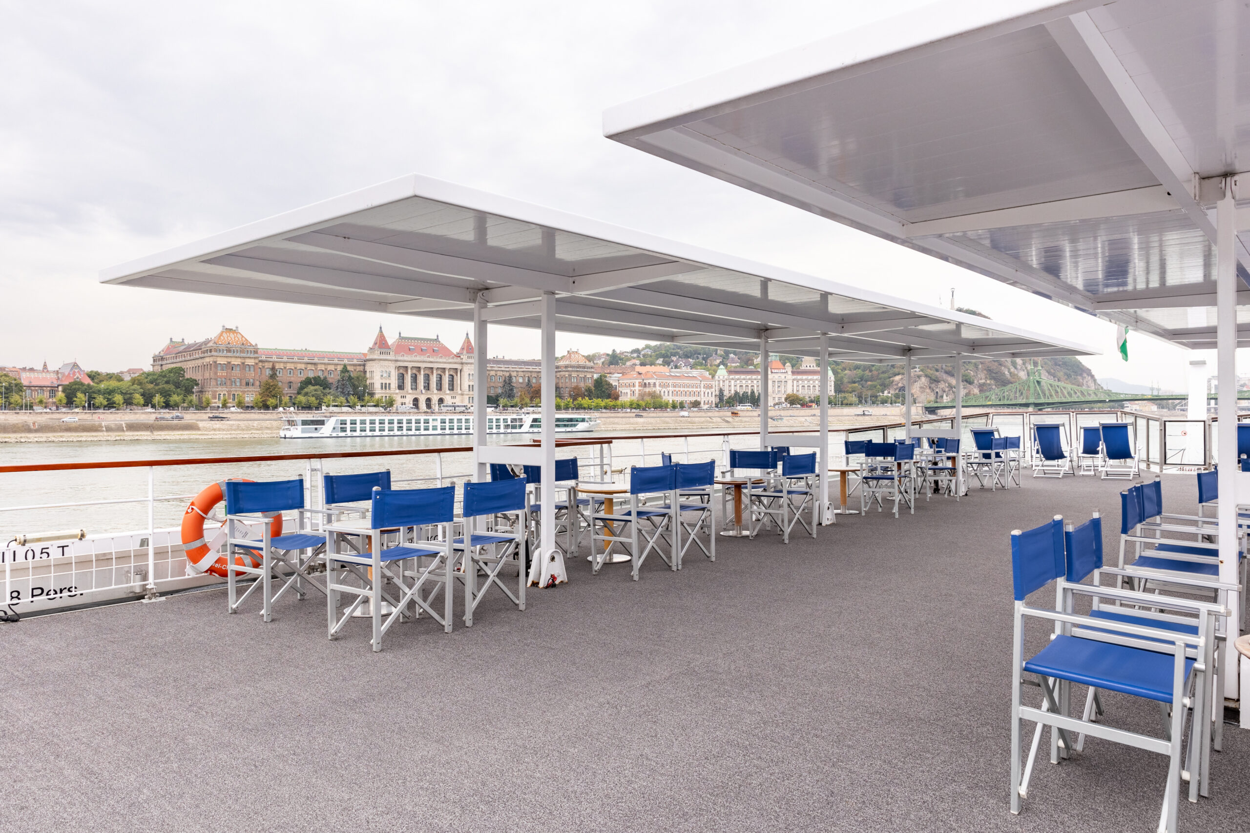 River Sapphire_Sun Deck (1)