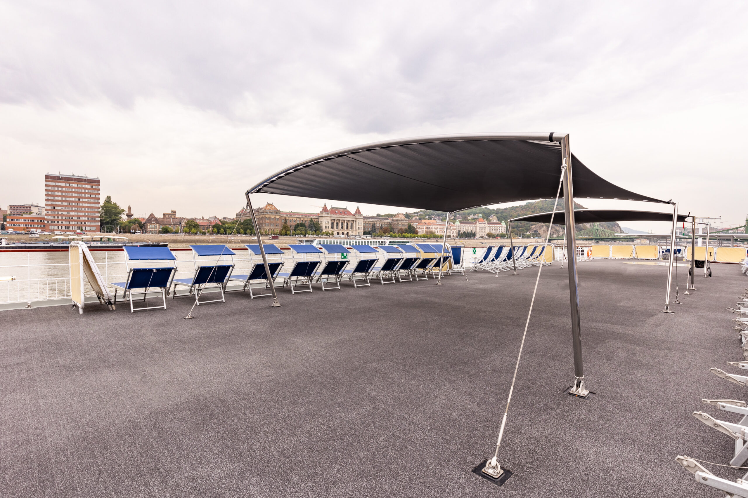 River Sapphire_Sun Deck (10)